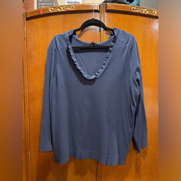 Long sleeve light sweater - Picture 1 of 2